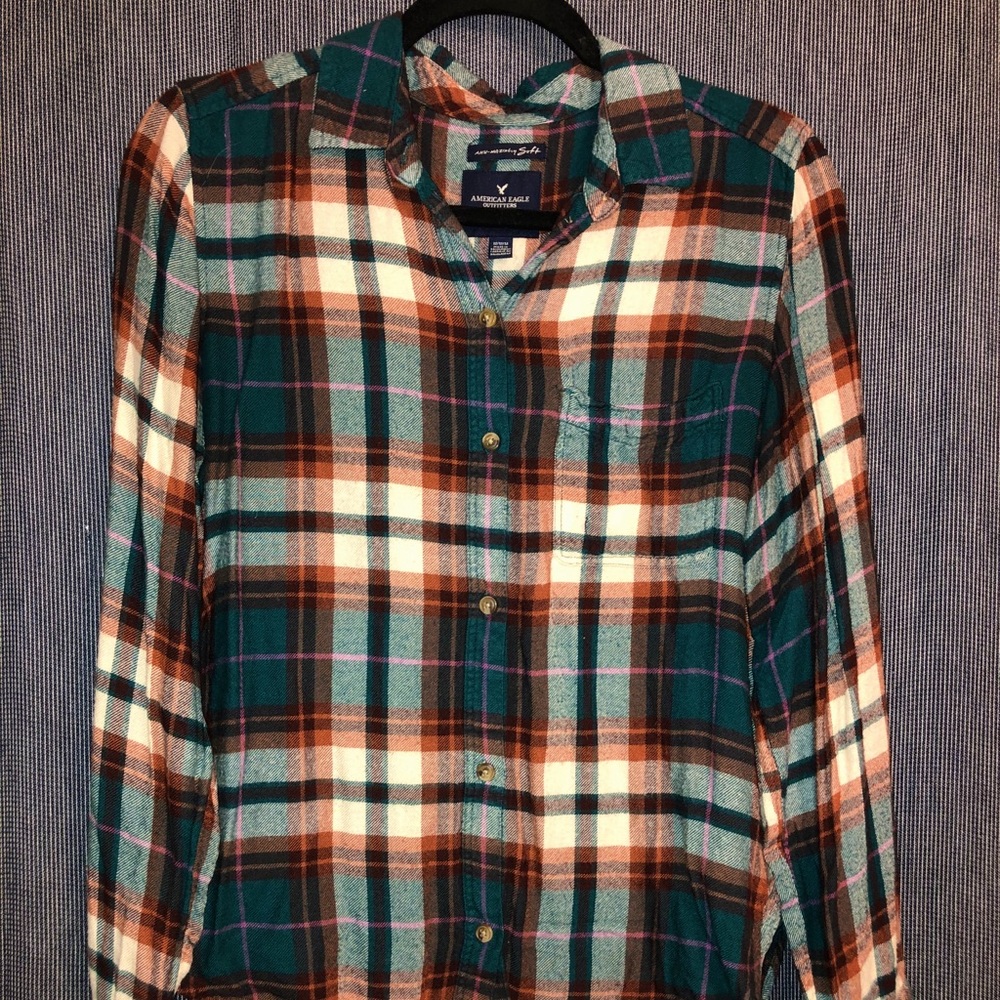 American Eagle Flannel - Boyfriend Fit